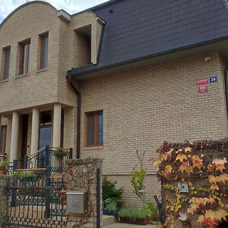 פראג Villa Homestay Nad Helmrovkou מראה חיצוני תמונה