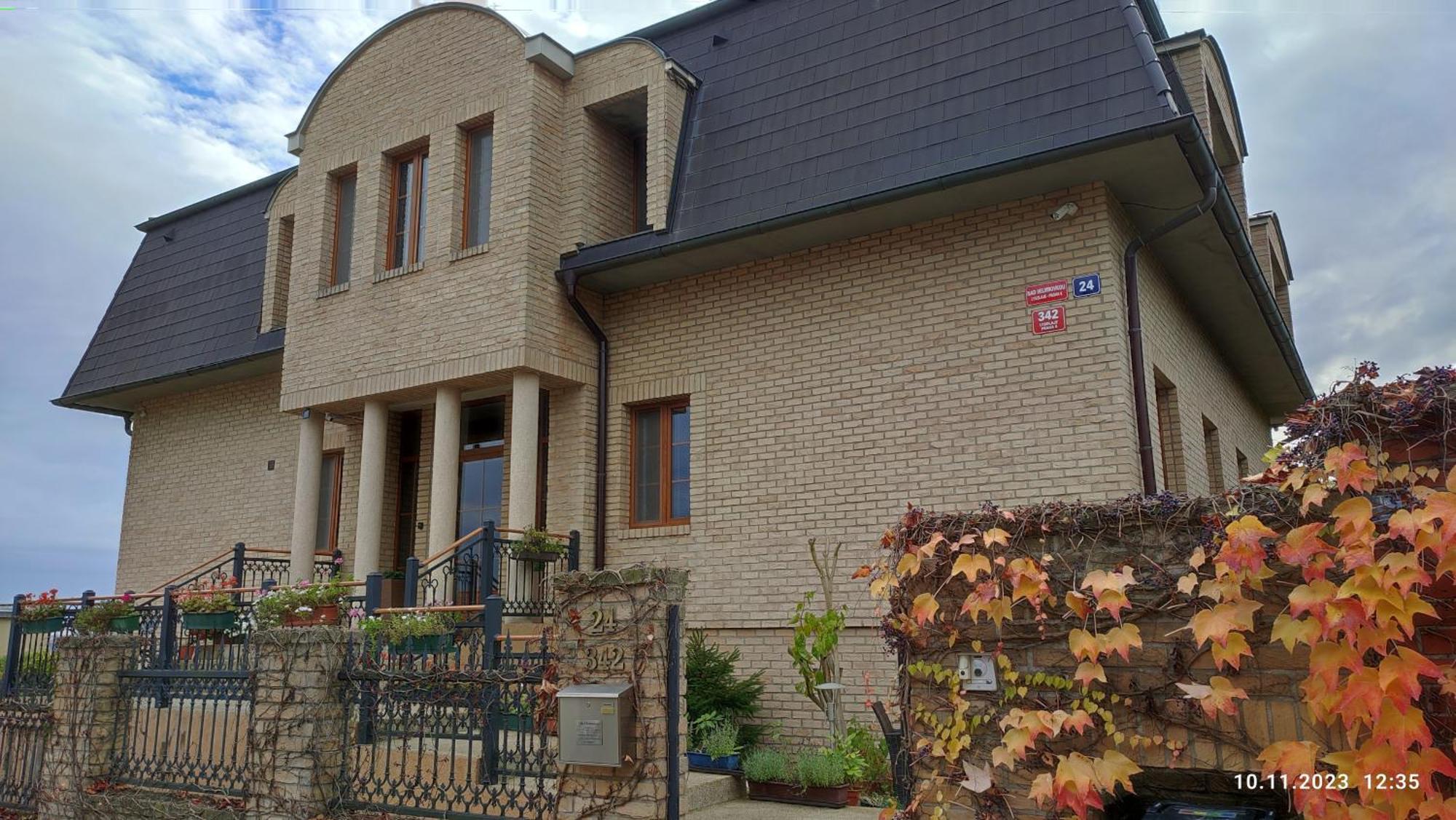 פראג Villa Homestay Nad Helmrovkou מראה חיצוני תמונה