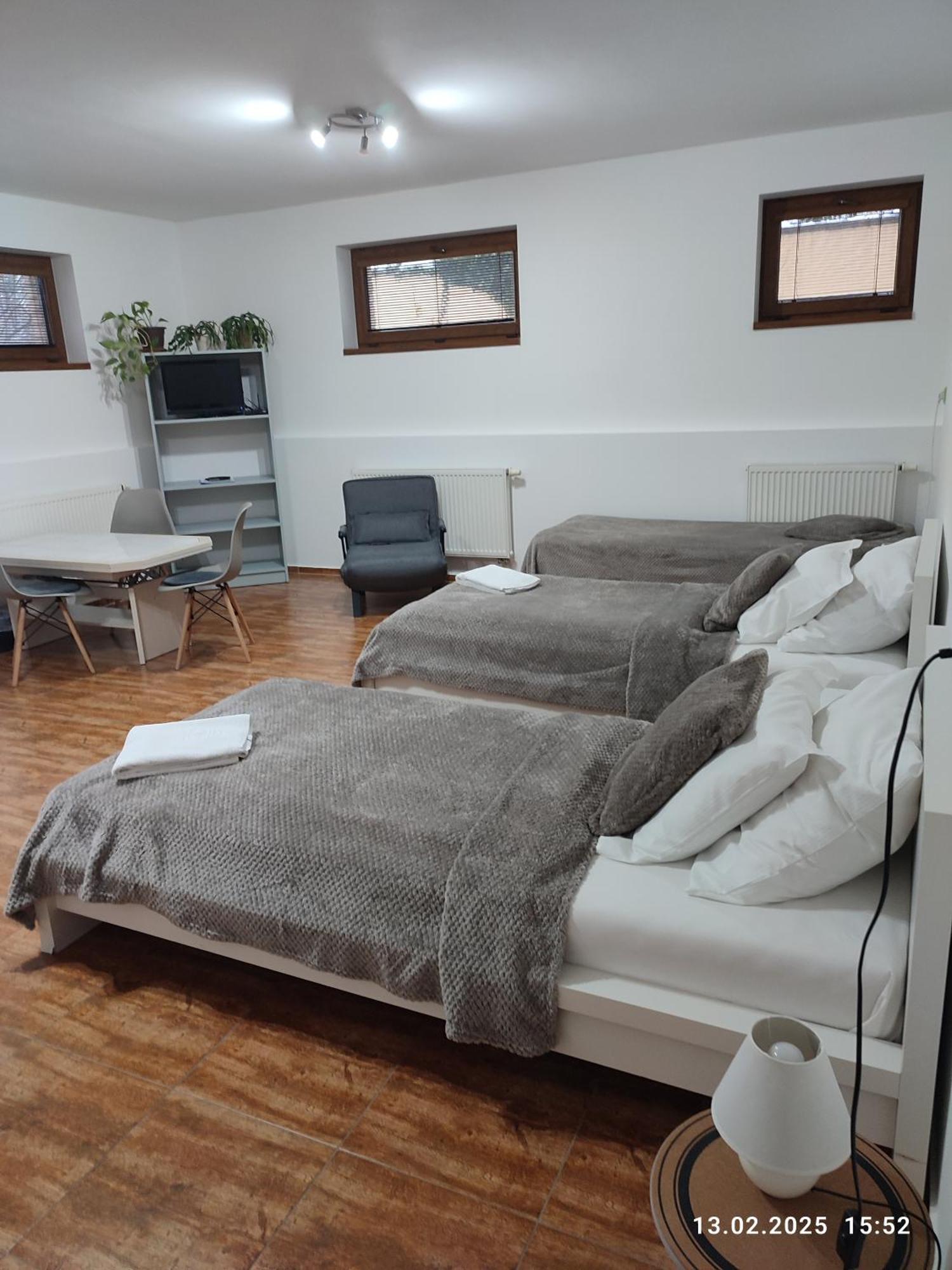 פראג Villa Homestay Nad Helmrovkou מראה חיצוני תמונה