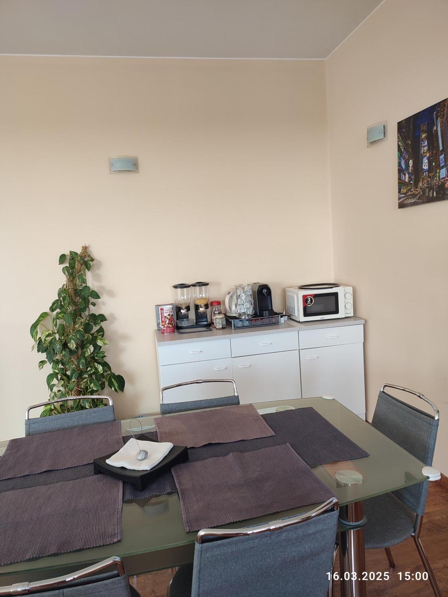 פראג Villa Homestay Nad Helmrovkou מראה חיצוני תמונה